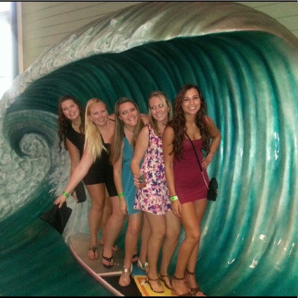 Meet your Posher, Caroline - Picture 9 of 11